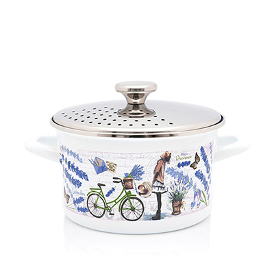Stew pot with a perforated lid